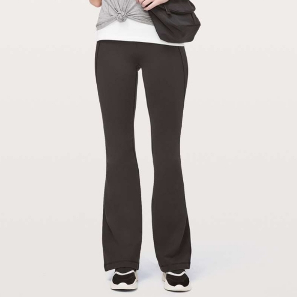 Lululemon Groove Pants Flare Leg Leggings Tights Sweats Size 10 Black - Picture 1 of 11